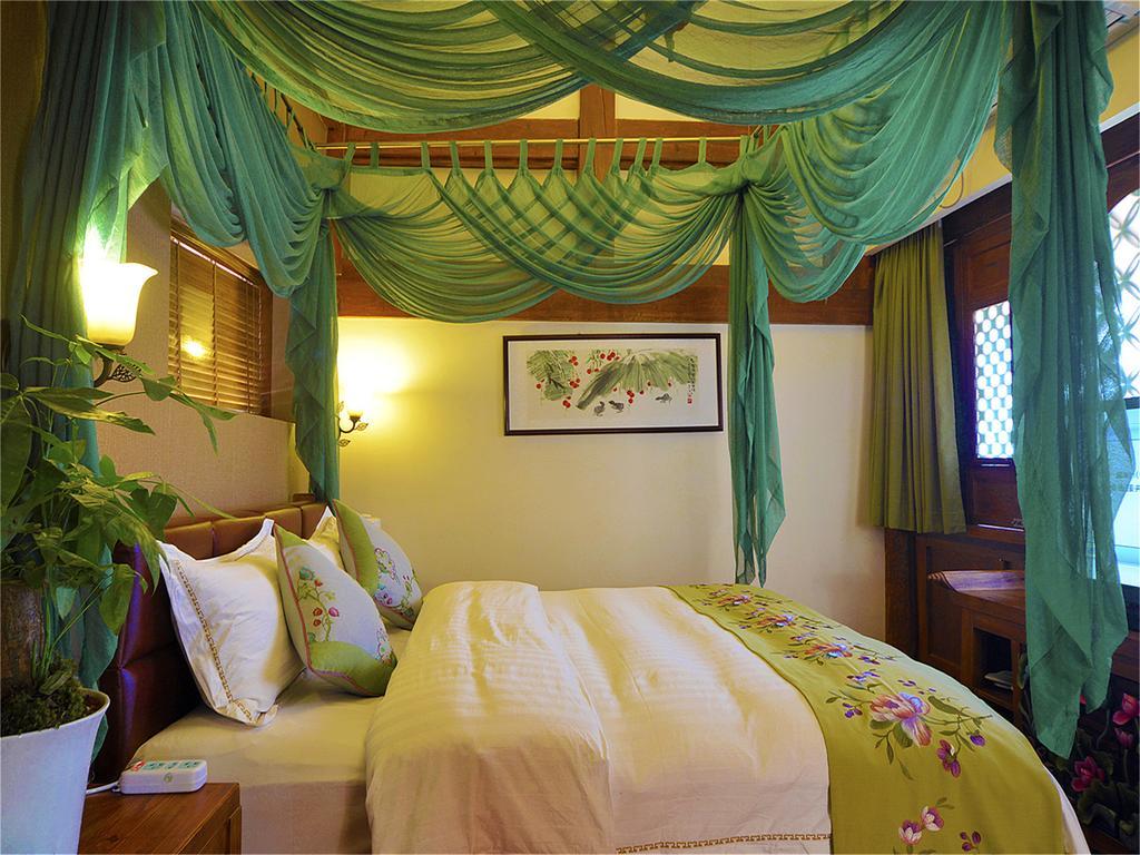 Lijiang Emerald Bay Inn Exterior photo