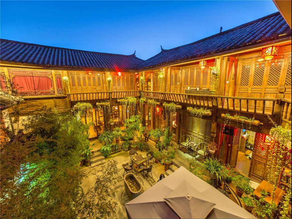 Lijiang Emerald Bay Inn Exterior photo